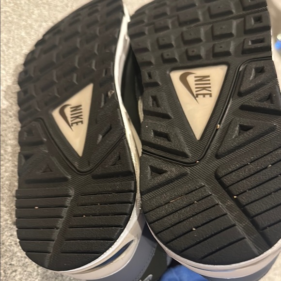 Nike Air Max - Picture 6 of 6